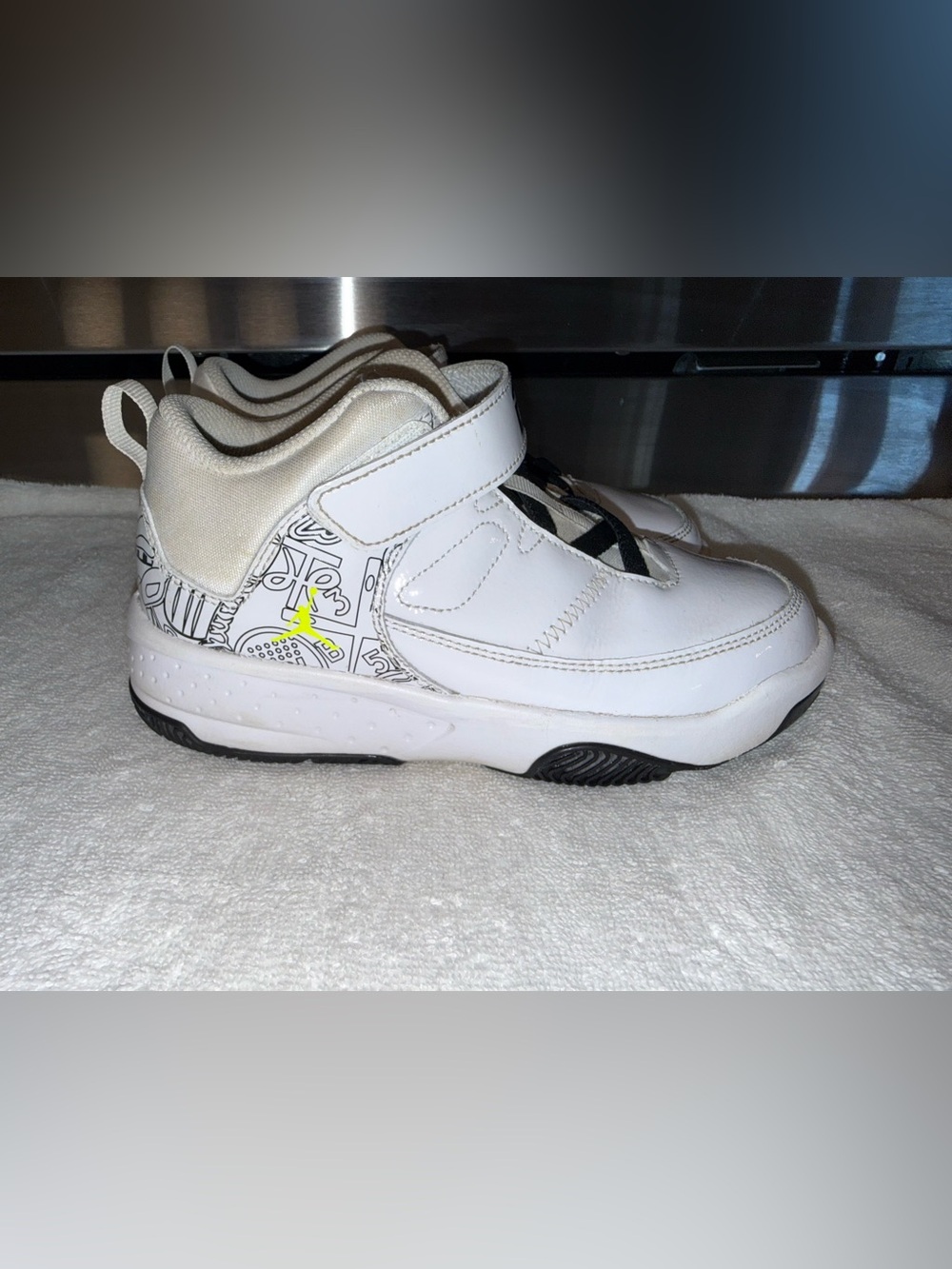 Nike Air Jordan Kids White Velcro Athletic Shoes with Neon Accent Size 2Y